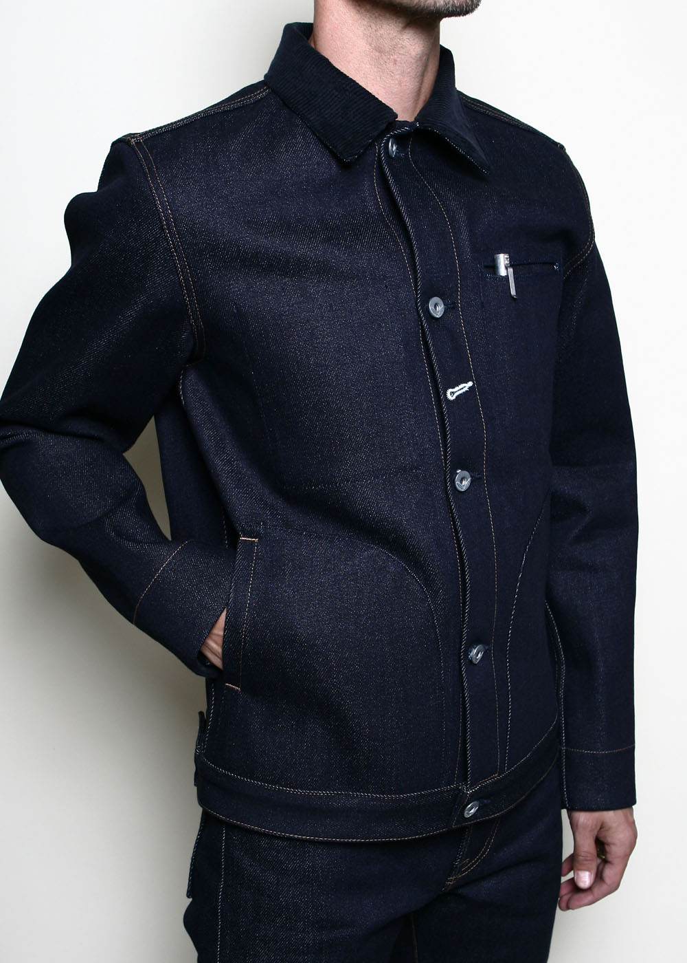 RGT_Supply22oz_side_1024x.jpg?