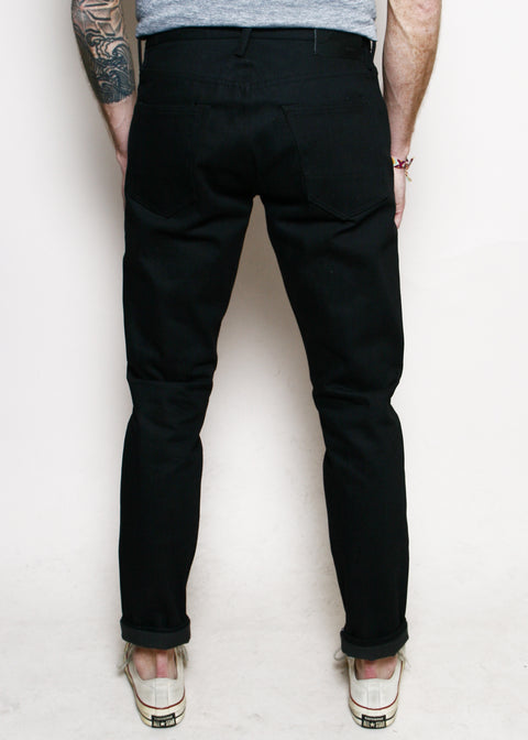 Strong Taper // 15oz Stealth
