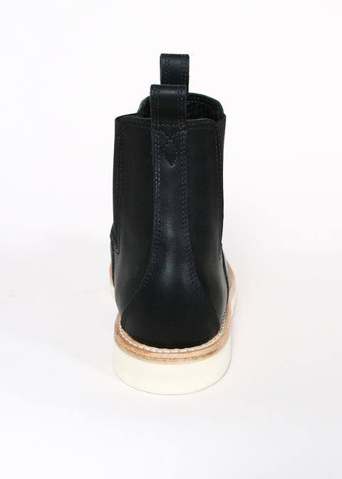  Chelsea Boots // Black Oiled Leather